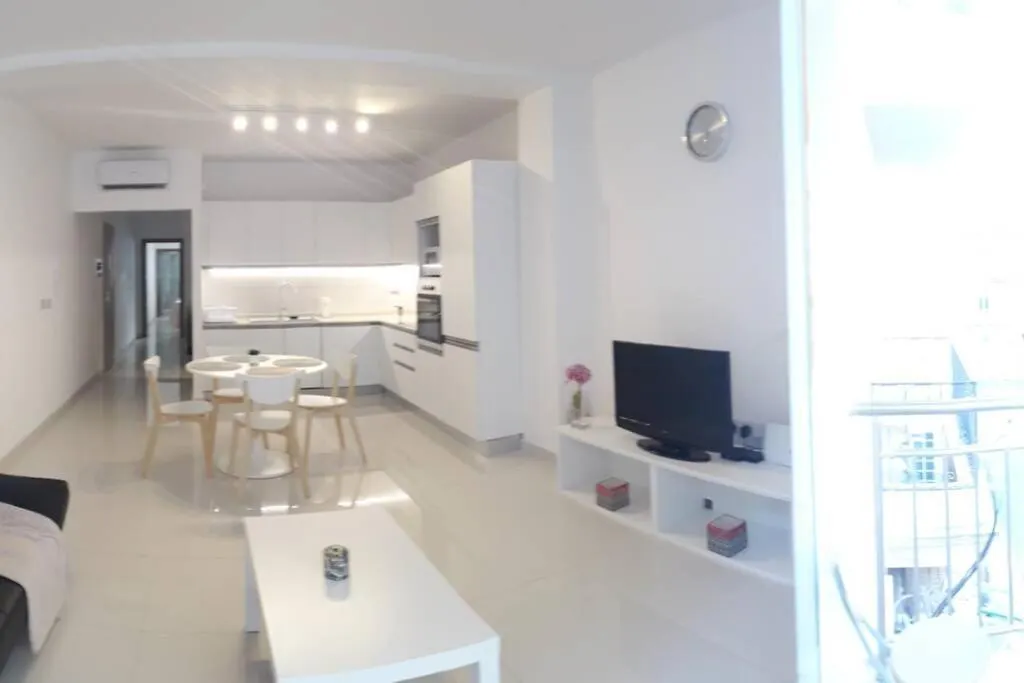 Sliema Ferries Apartment Malta