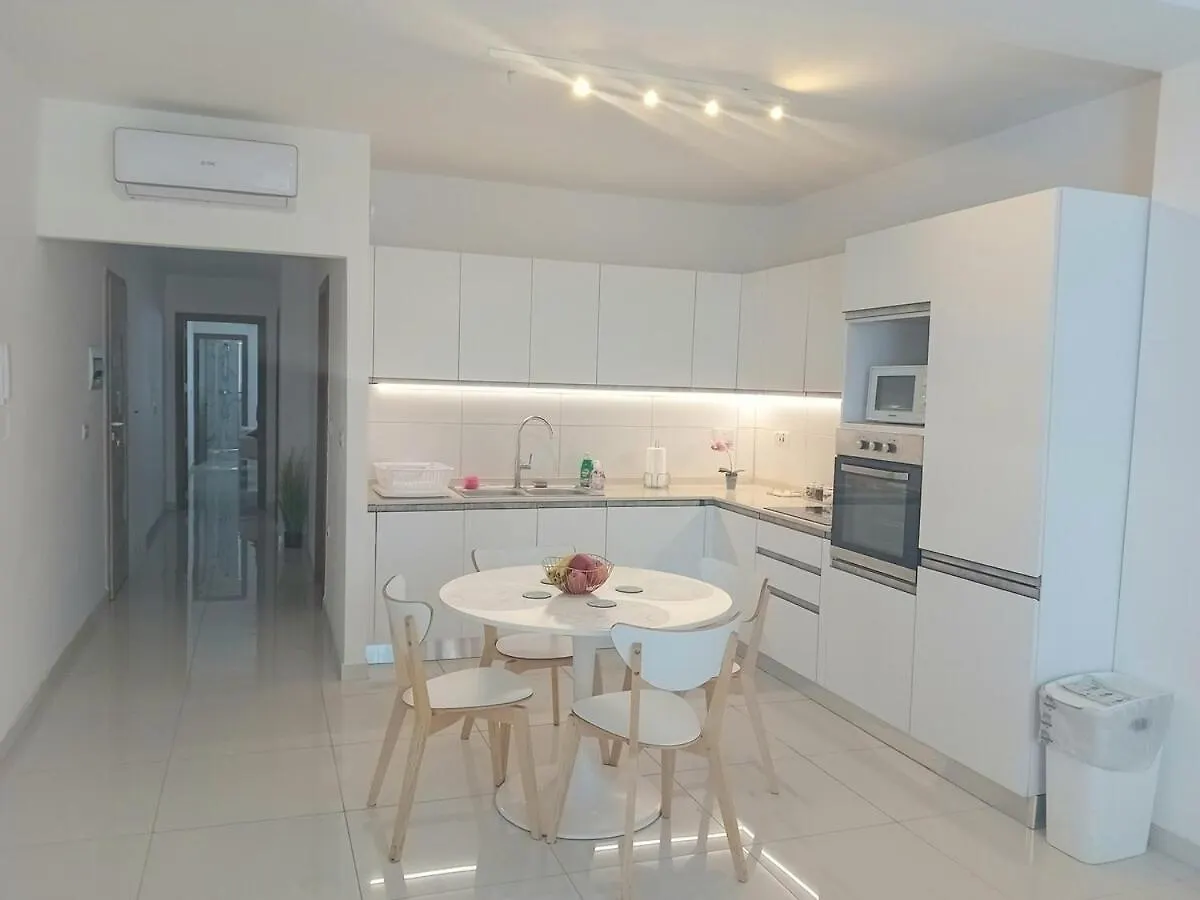 Sliema Ferries Apartment