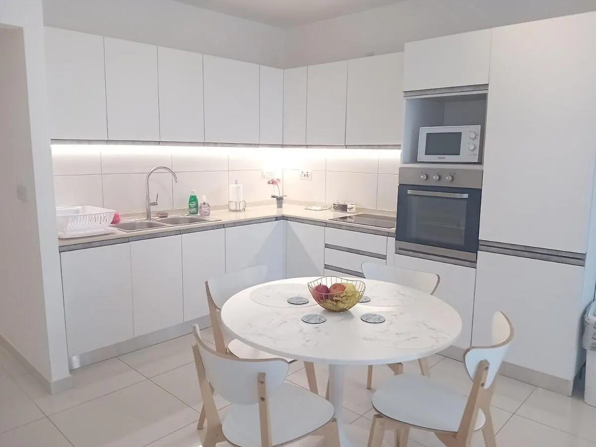 Sliema Ferries Apartment 0*,