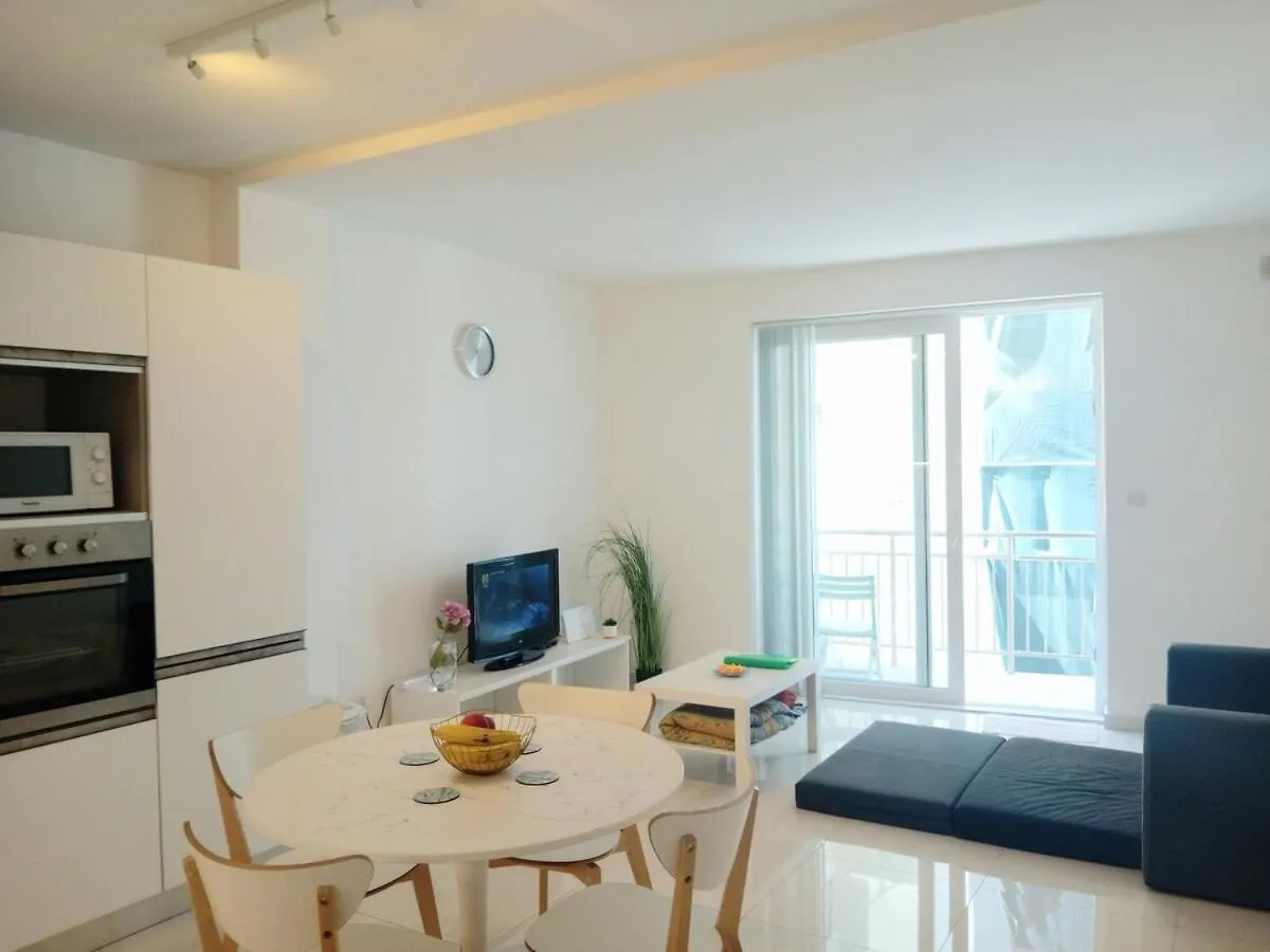 Sliema Ferries Apartment